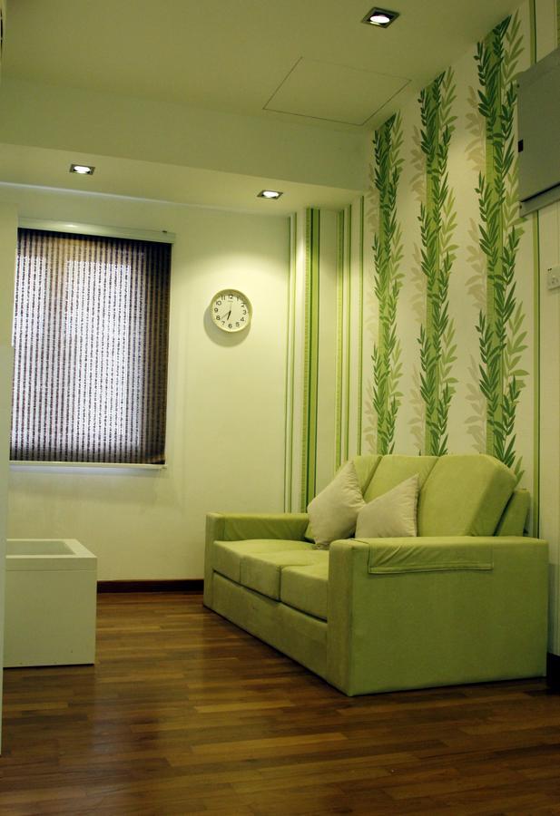 Gurney Luxe Inn George Town Exteriör bild